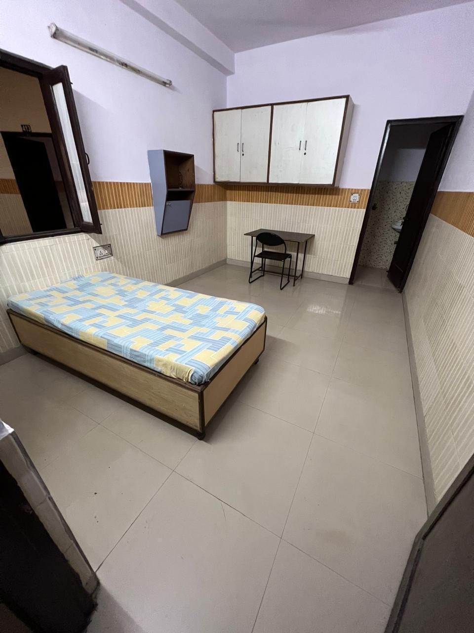 Boys Single room at Nahar Niketan Hostel Roop Nagar PG in Roop Nagar, Delhi - RN-B-419172